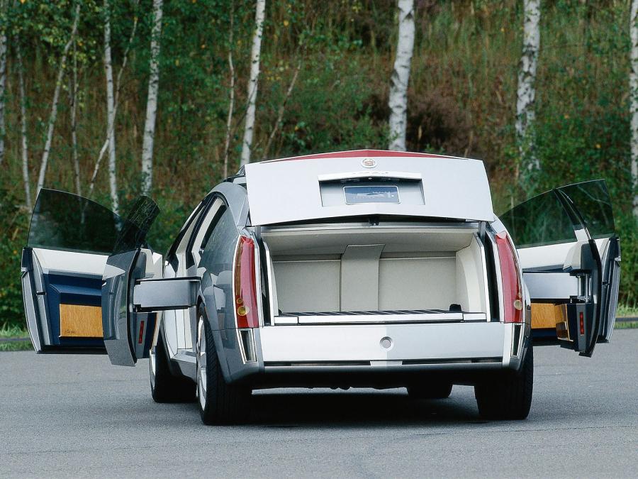  Cadillac Imaj Concept 2000 года  (фото 35 из 39)